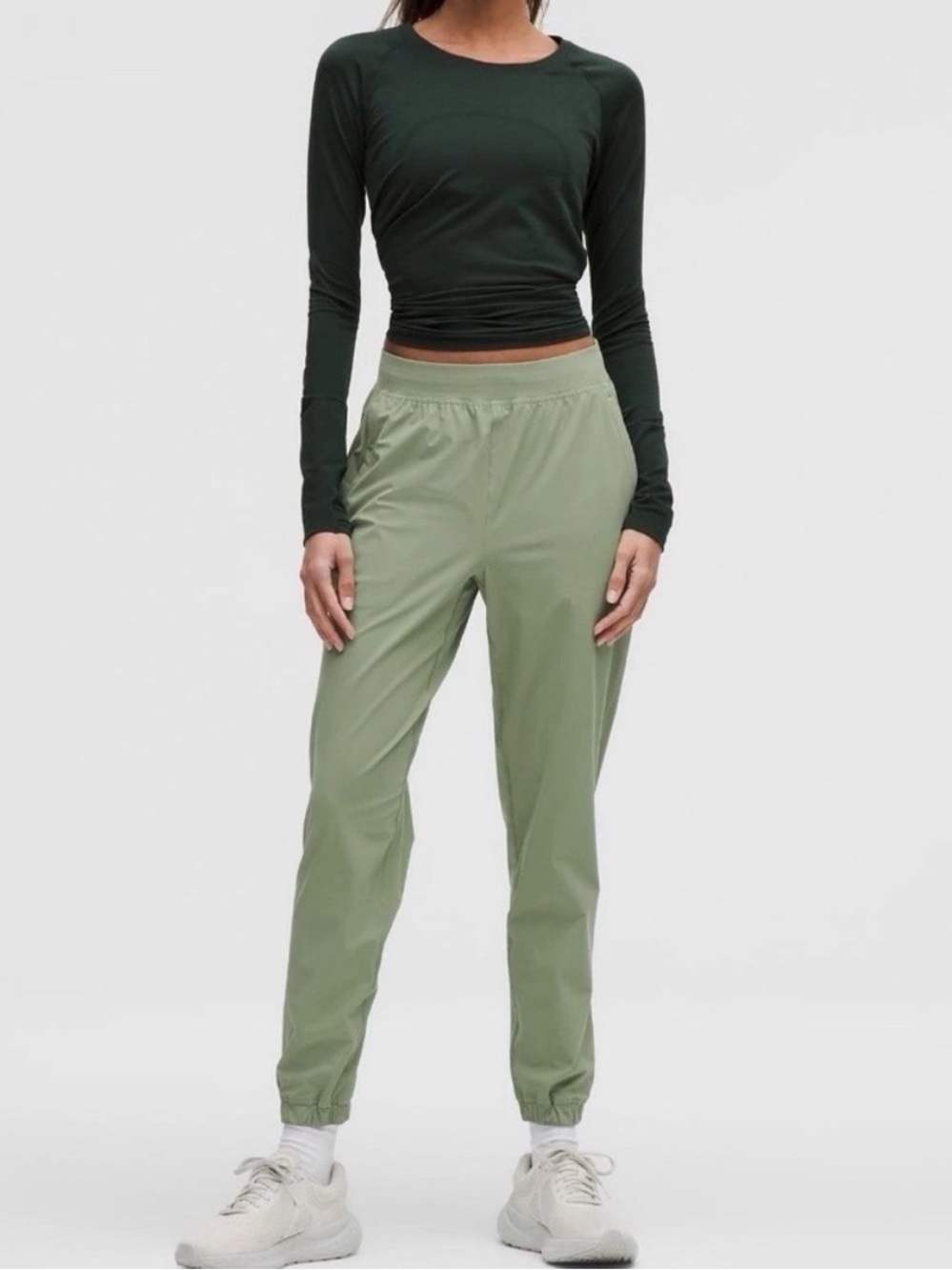 Lululemon Adapted State High-Rise Jogger
Regular size 14